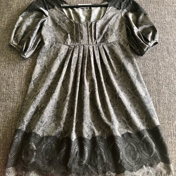 BCBG max grey silk and lace dress - Picture 1 of 3